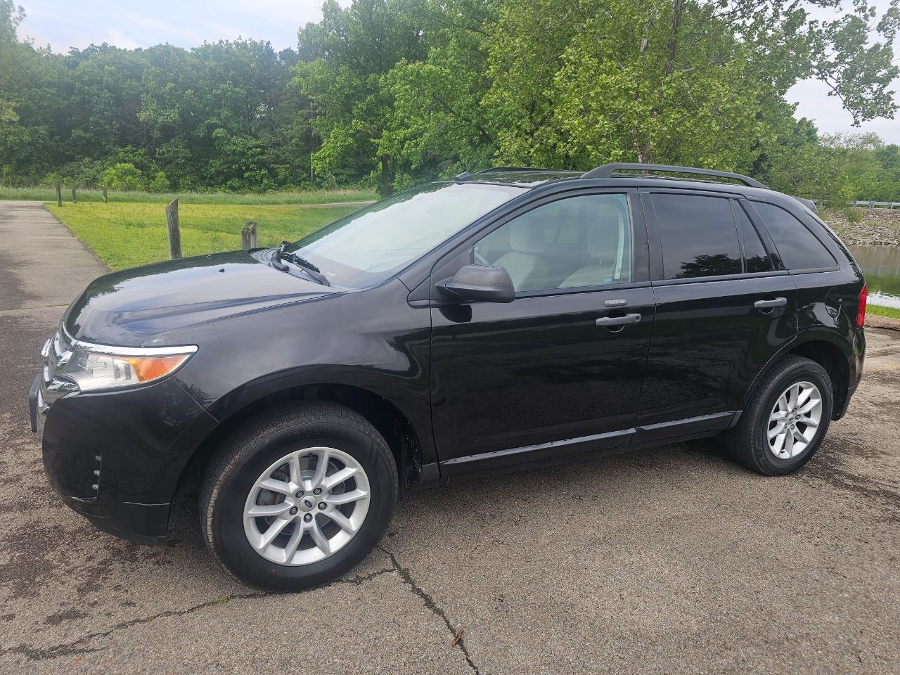 Ford Edge 4dr SE FWD 2013