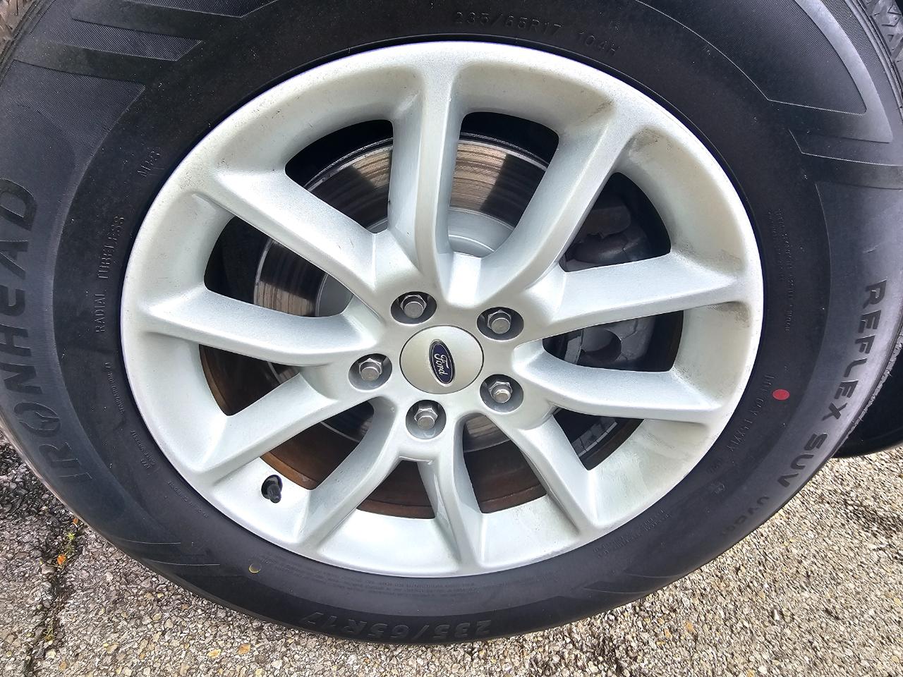 Ford Edge 4dr SE FWD 2013