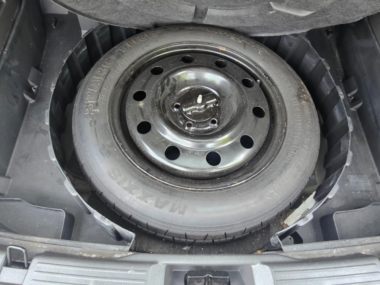 Ford Edge 4dr SE FWD 2013