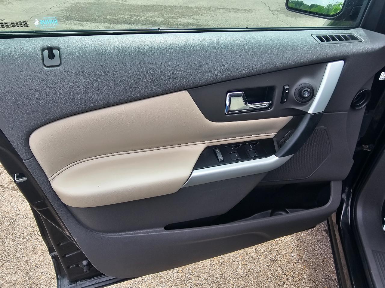 Ford Edge 4dr SE FWD 2013