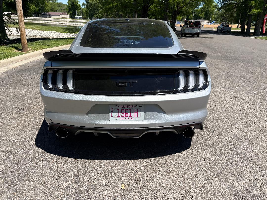 Ford Mustang GT Premium 2D Coupe 2015