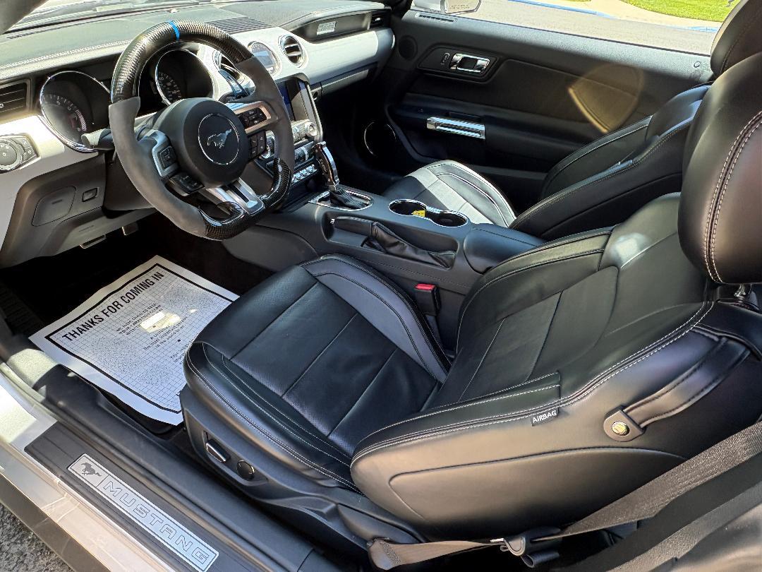 Ford Mustang GT Premium 2D Coupe 2015