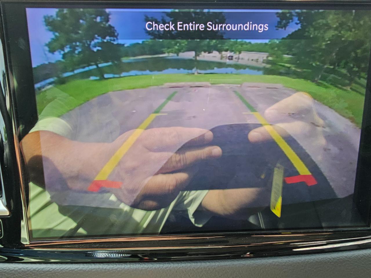 Chrysler Pacifica Touring L FWD 2023