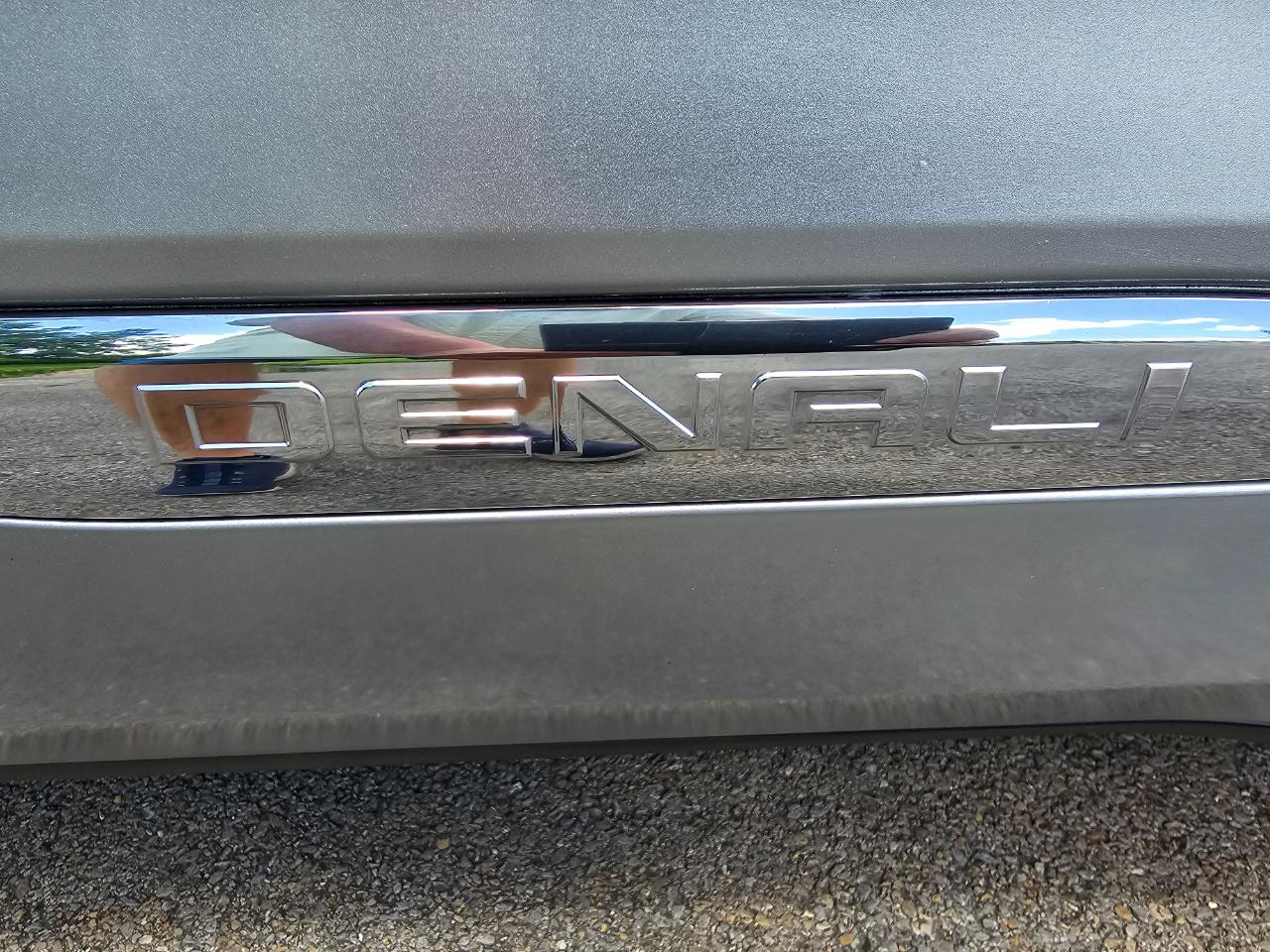 GMC Acadia AWD 4dr Denali 2017