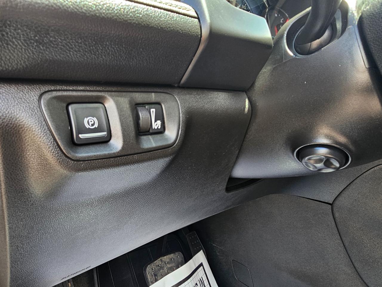 GMC Acadia AWD 4dr Denali 2017
