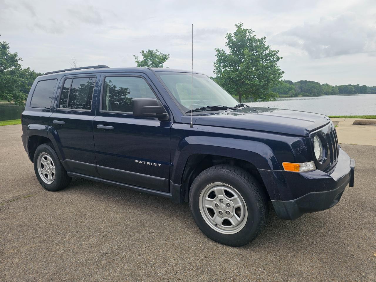 Jeep Patriot FWD 4dr Sport 2016