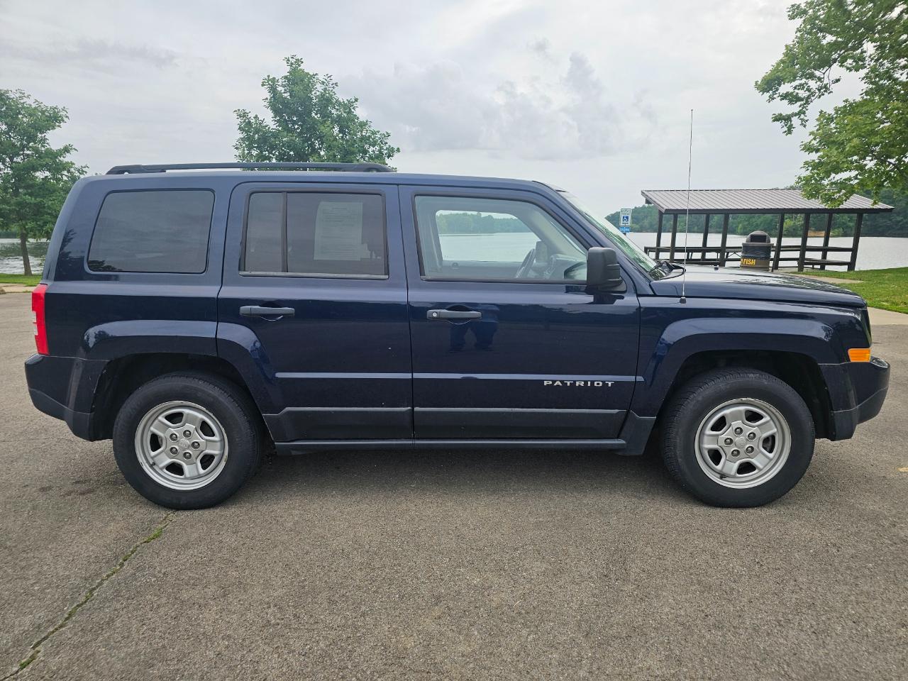 Jeep Patriot FWD 4dr Sport 2016