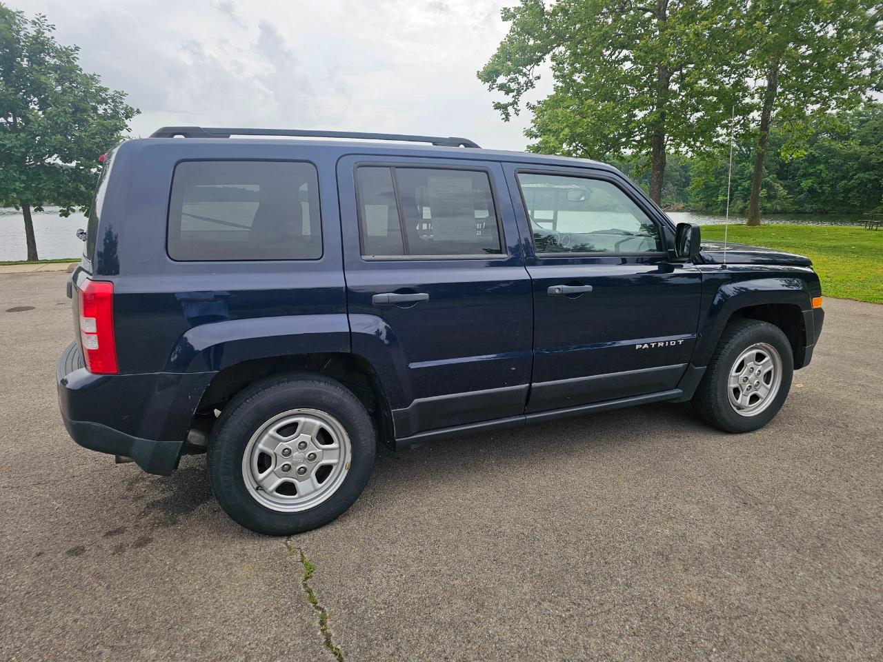 Jeep Patriot FWD 4dr Sport 2016