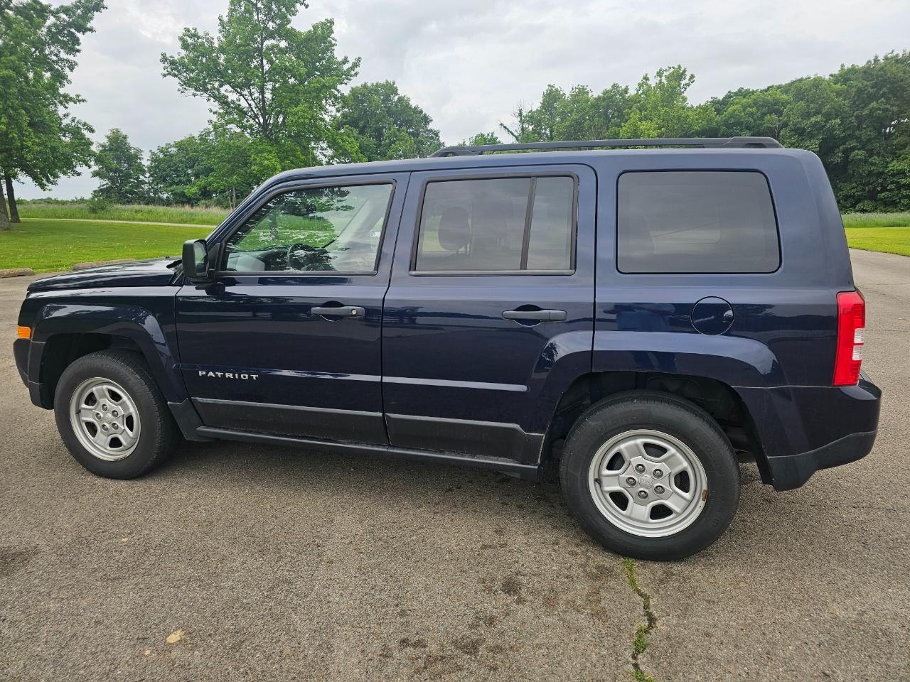 Jeep Patriot FWD 4dr Sport 2016