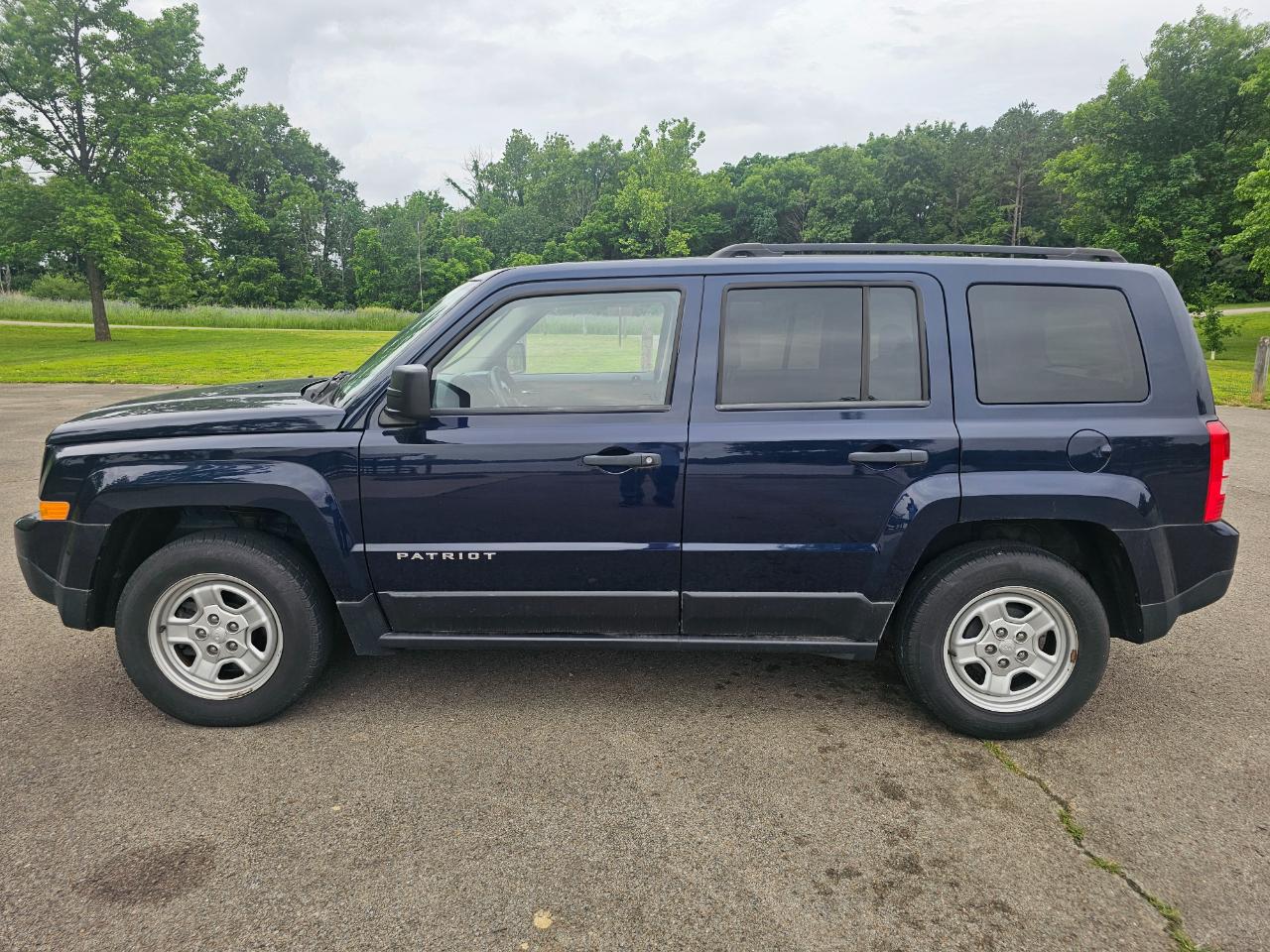 Jeep Patriot FWD 4dr Sport 2016