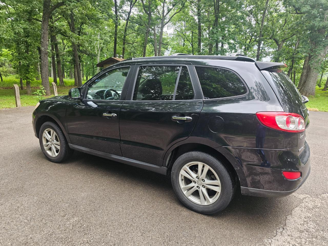 Hyundai Santa Fe FWD 4dr I4 Auto Limited 2010
