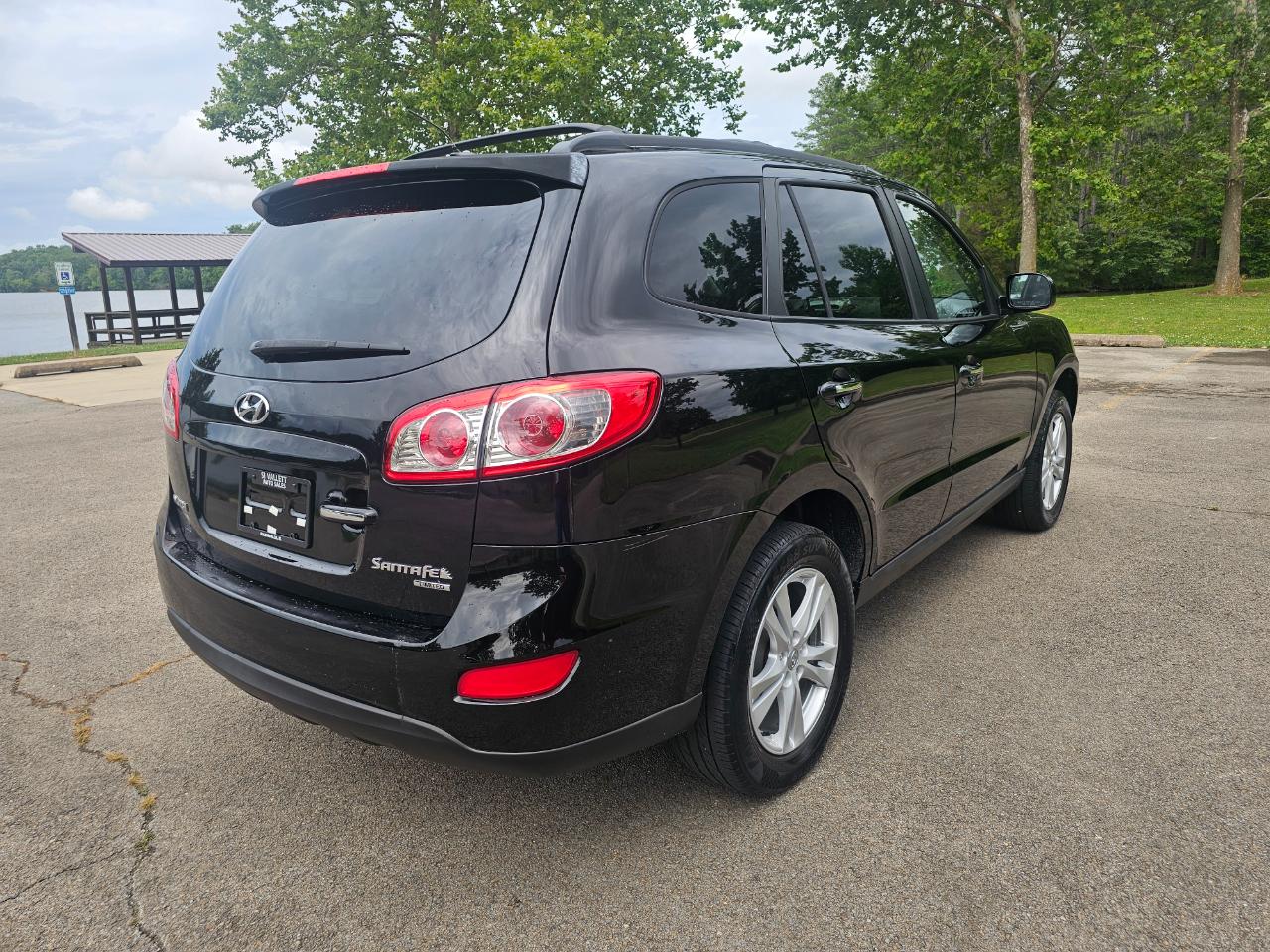 Hyundai Santa Fe FWD 4dr I4 Auto Limited 2010