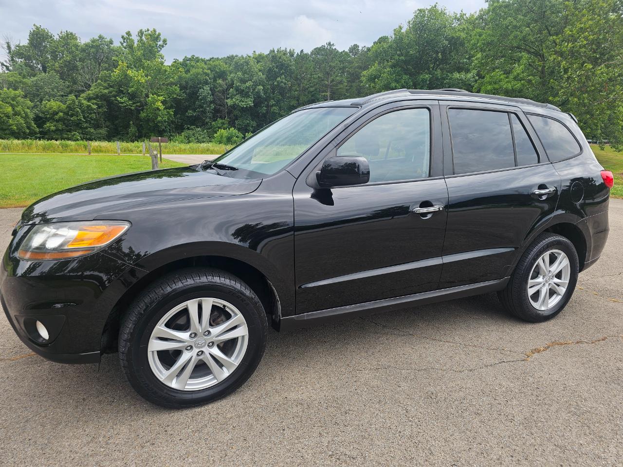Hyundai Santa Fe FWD 4dr I4 Auto Limited 2010