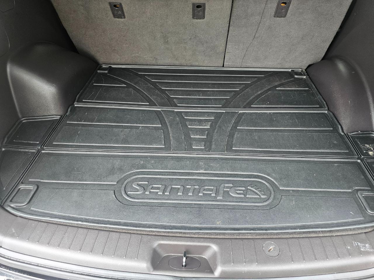 Hyundai Santa Fe FWD 4dr I4 Auto Limited 2010