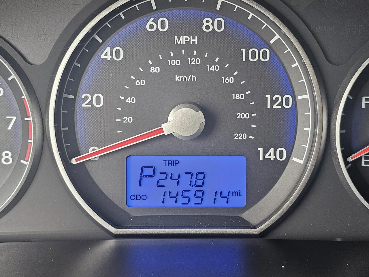 Hyundai Santa Fe FWD 4dr I4 Auto Limited 2010