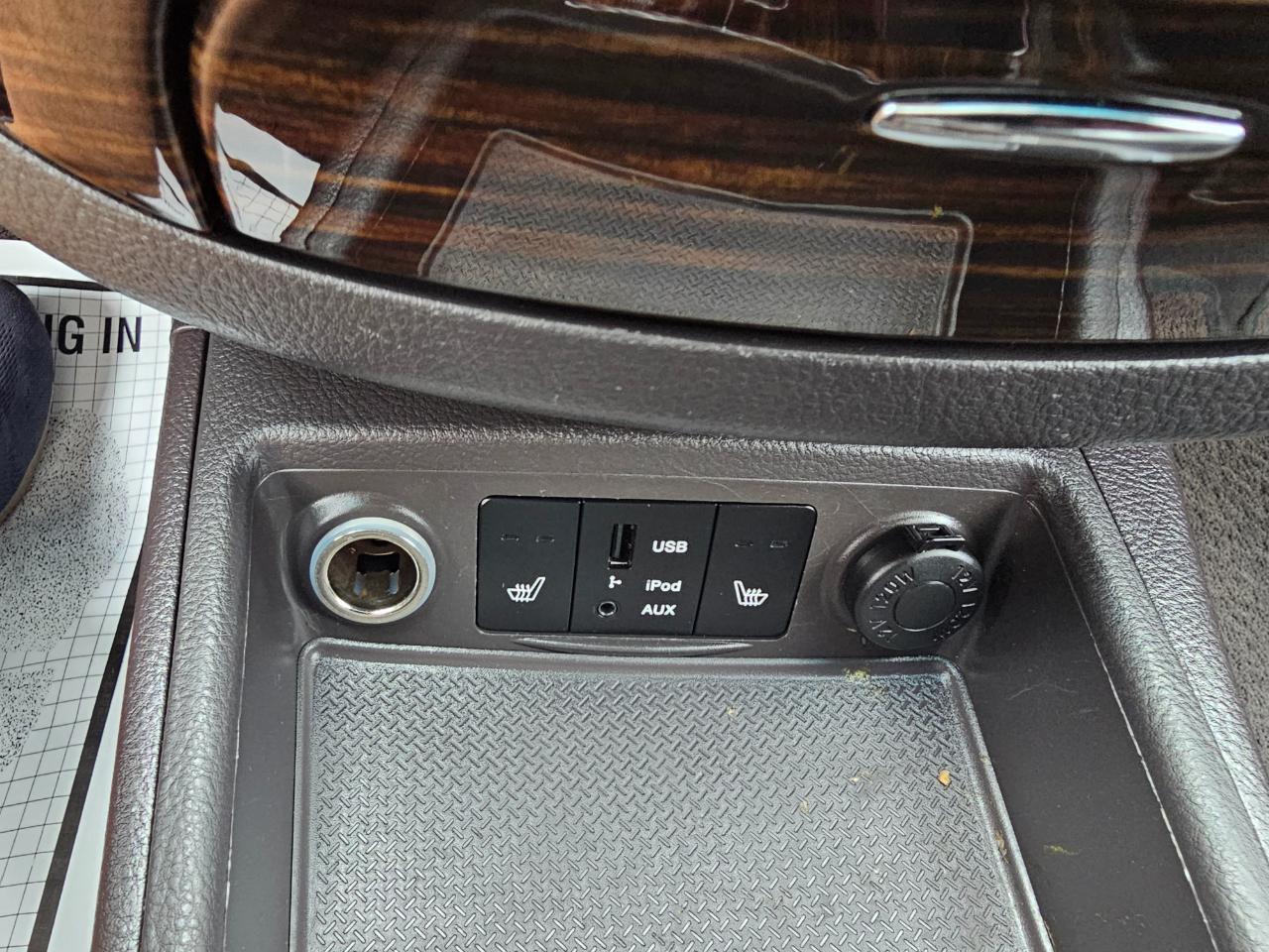 Hyundai Santa Fe FWD 4dr I4 Auto Limited 2010