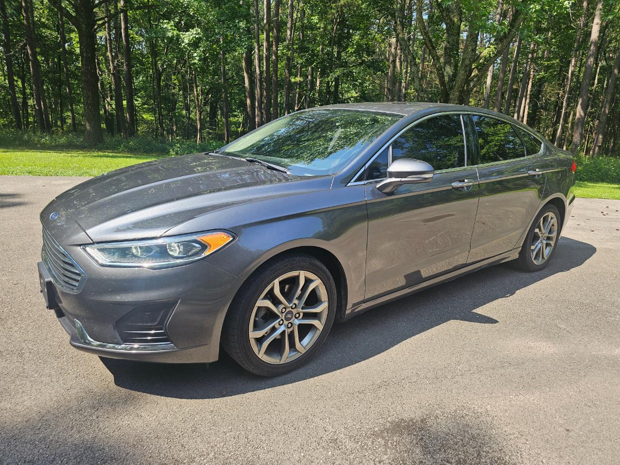 Ford Fusion SEL FWD 2019