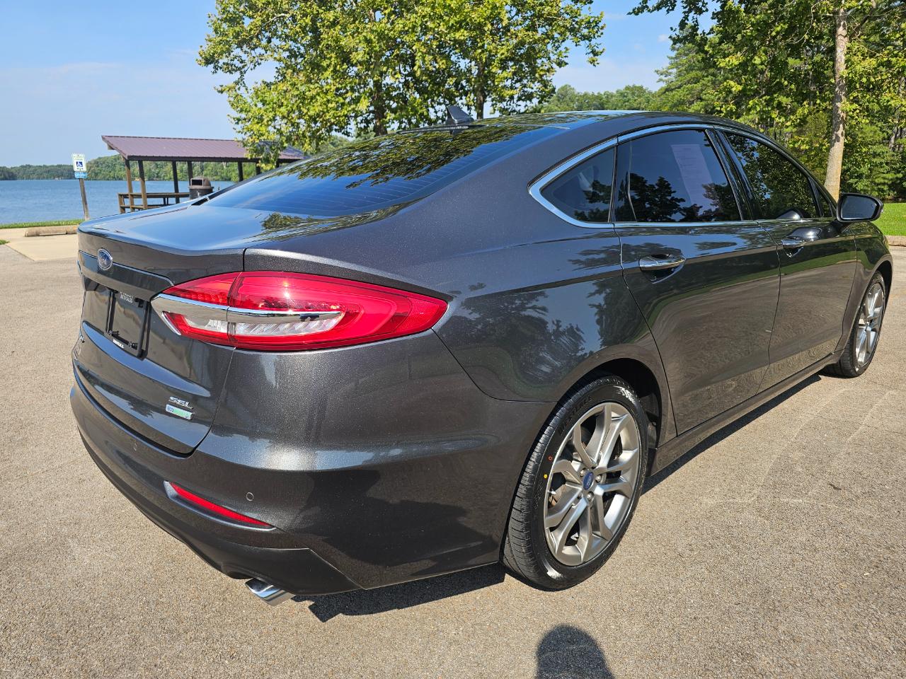Ford Fusion SEL FWD 2019