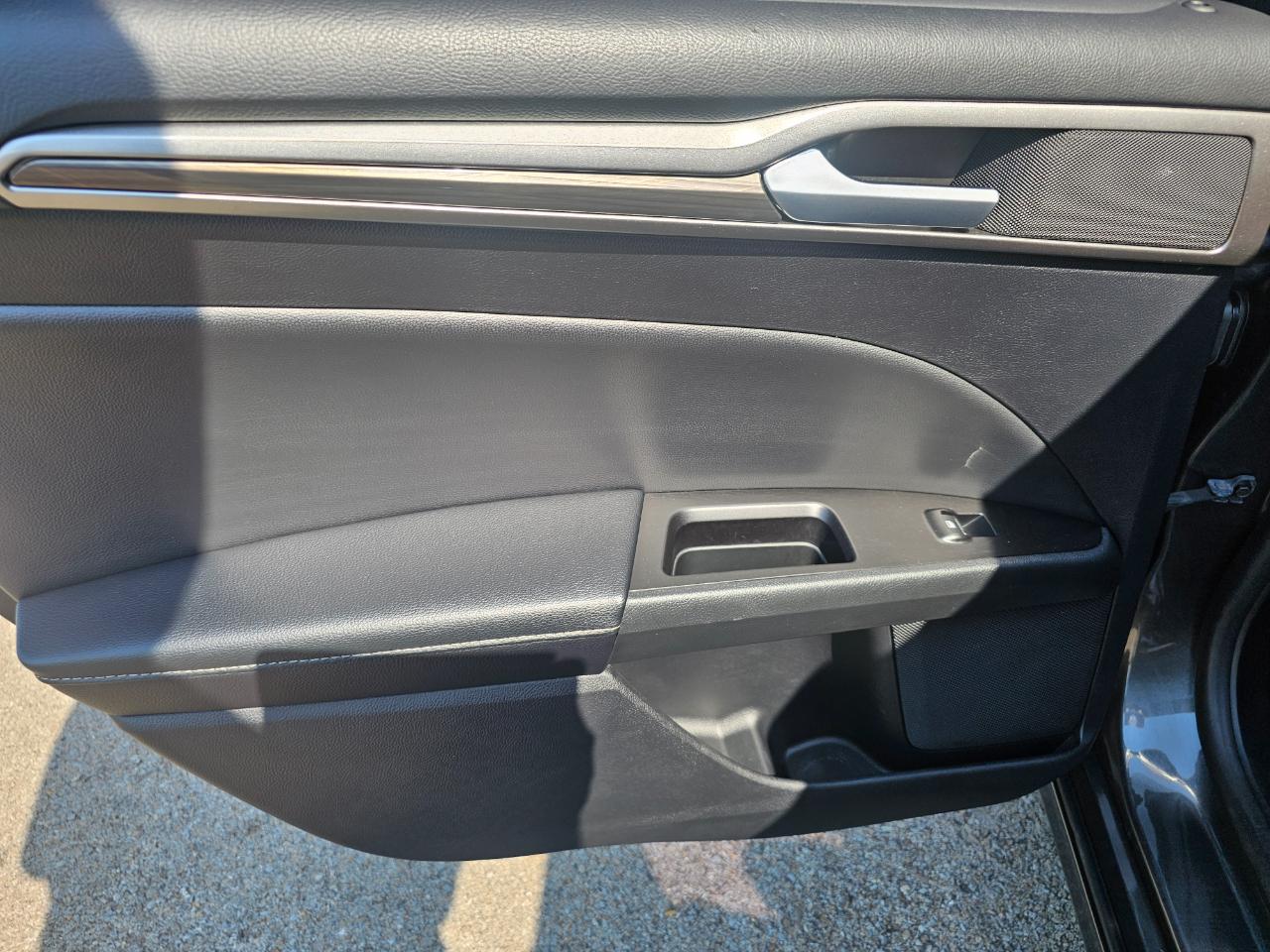 Ford Fusion SEL FWD 2019