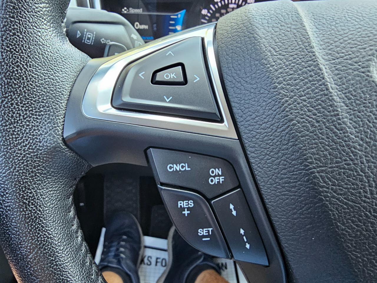 Ford Fusion SEL FWD 2019