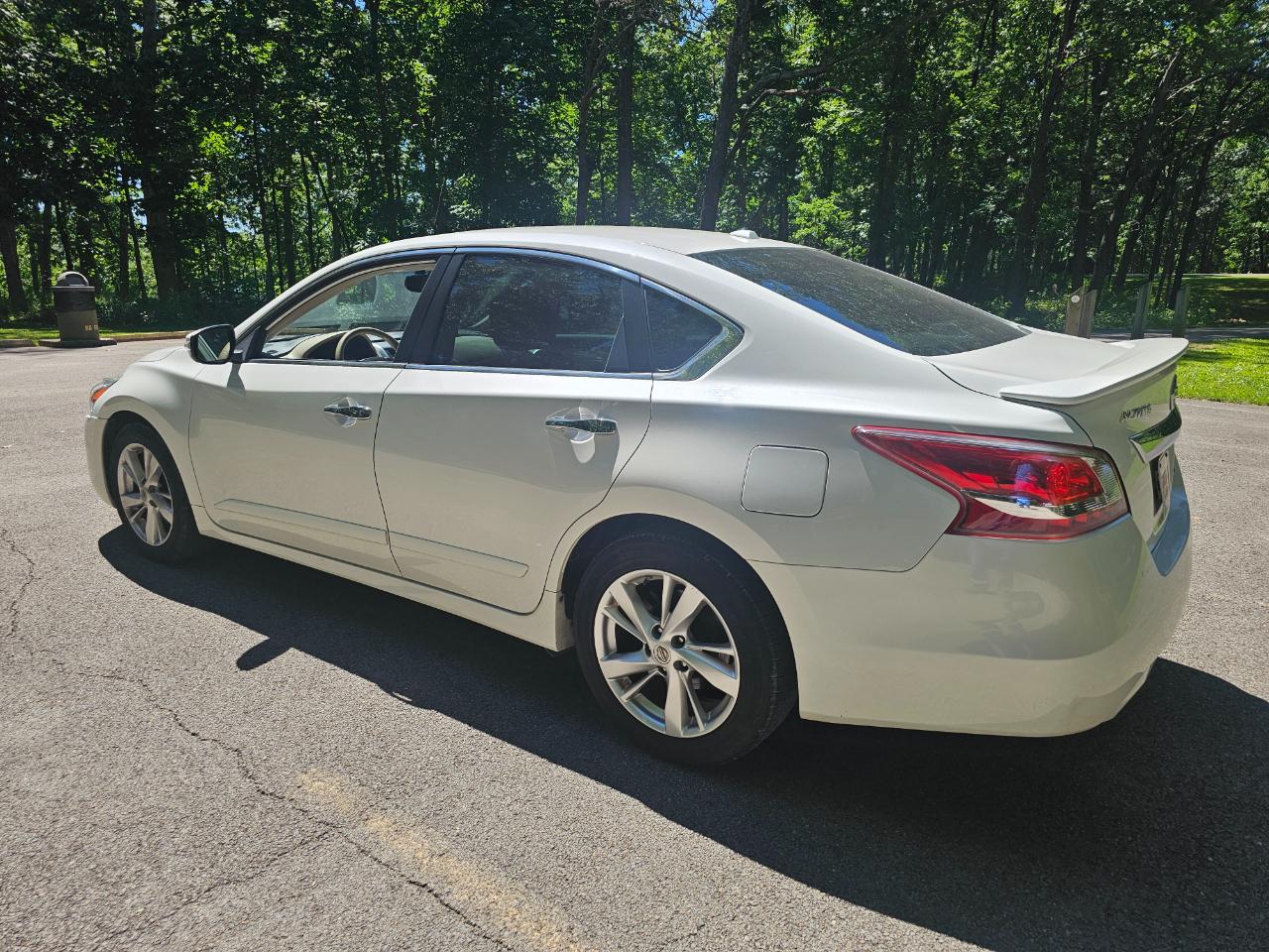 Nissan Altima 4dr Sdn I4 2.5 SL 2013
