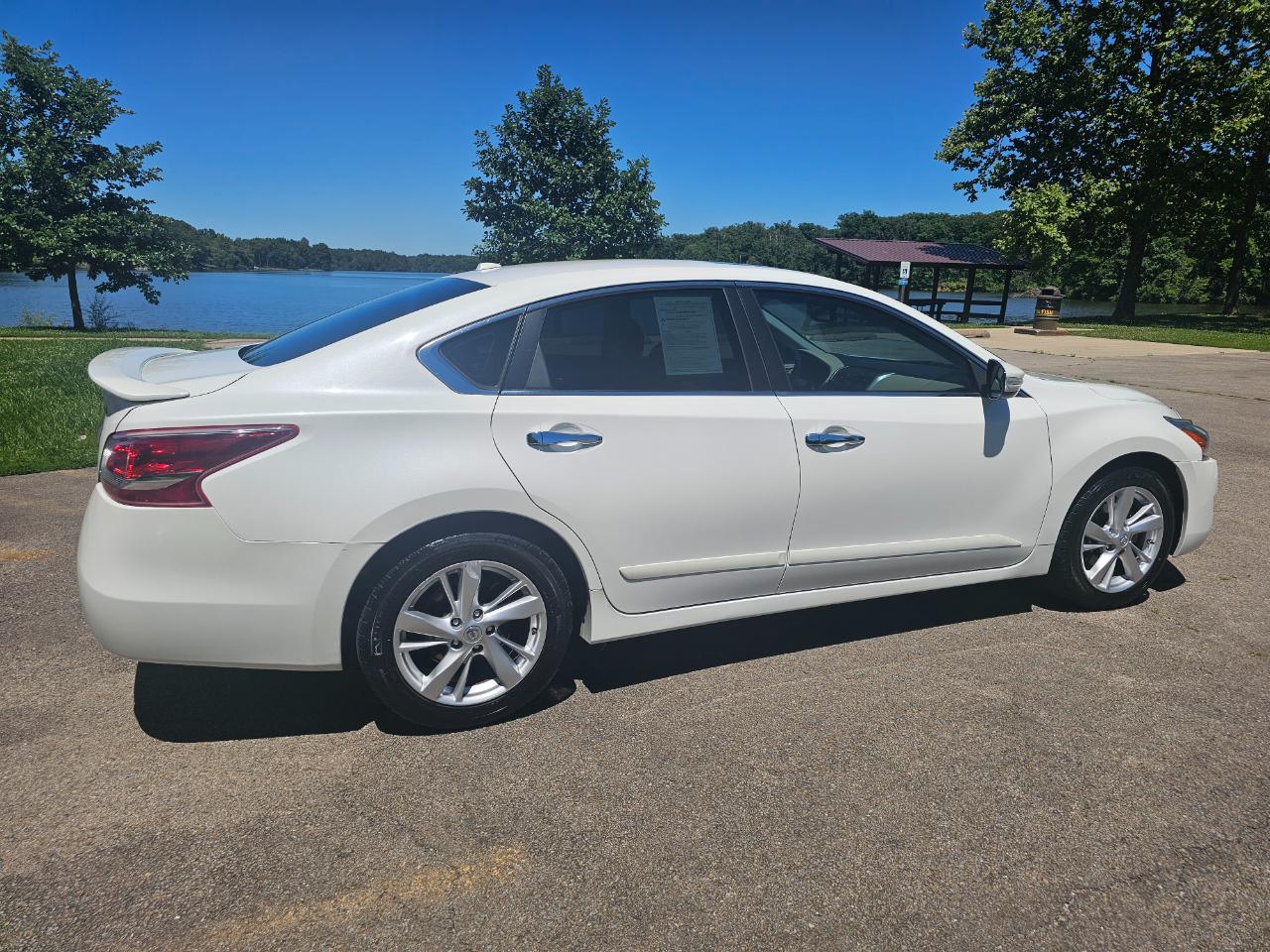Nissan Altima 4dr Sdn I4 2.5 SL 2013