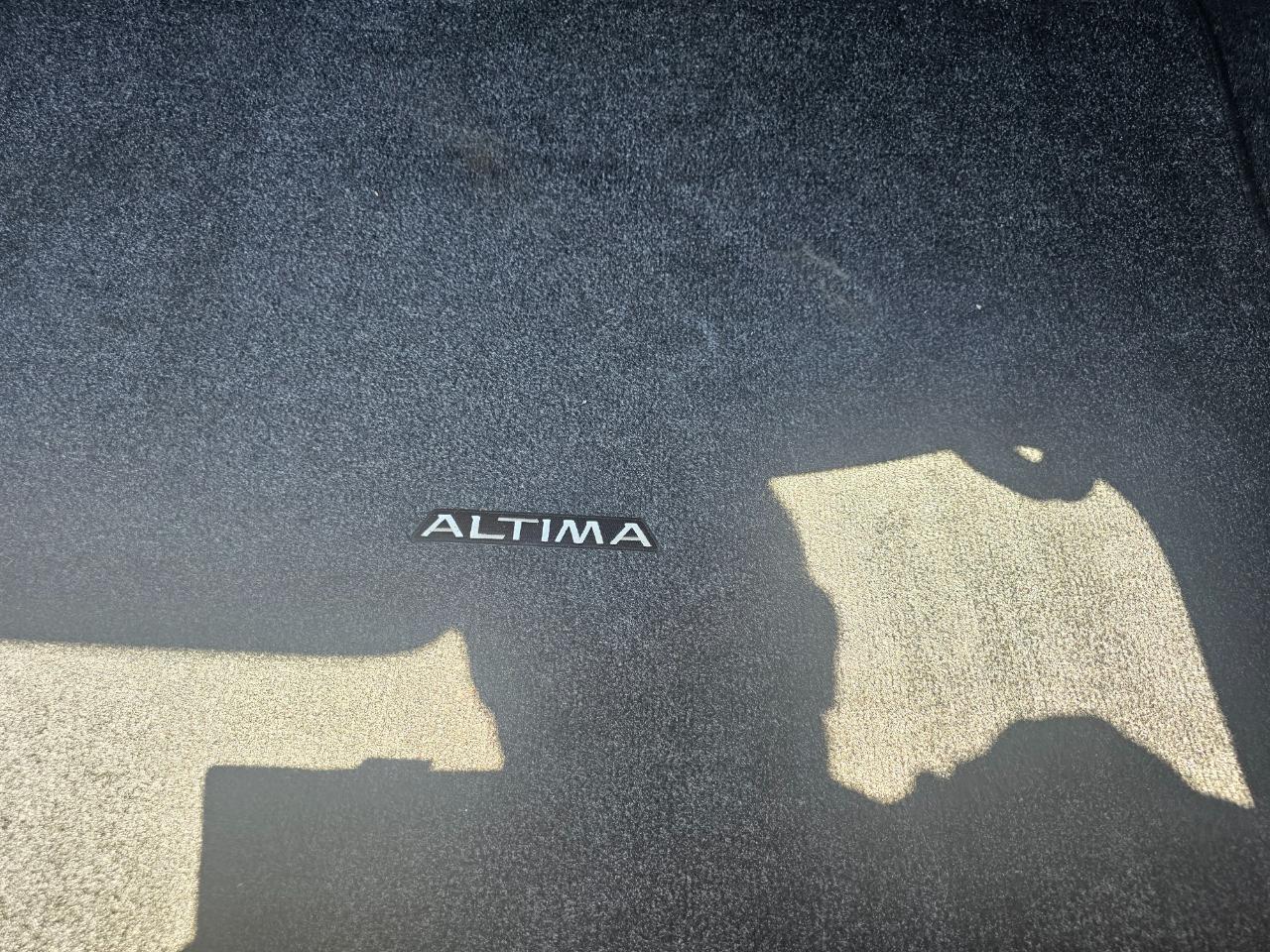 Nissan Altima 4dr Sdn I4 2.5 SL 2013