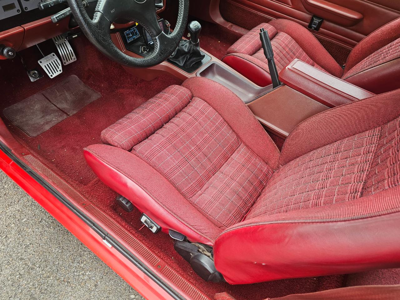 Ford Mustang 3dr Hatchback LX 1984