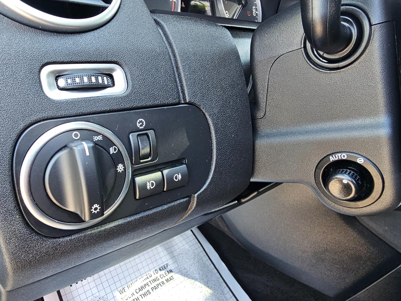 Land Rover LR4 4WD 4dr LUX 2013