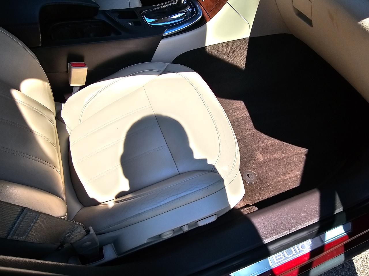 Buick Regal 4dr Sdn Premium II FWD 2016