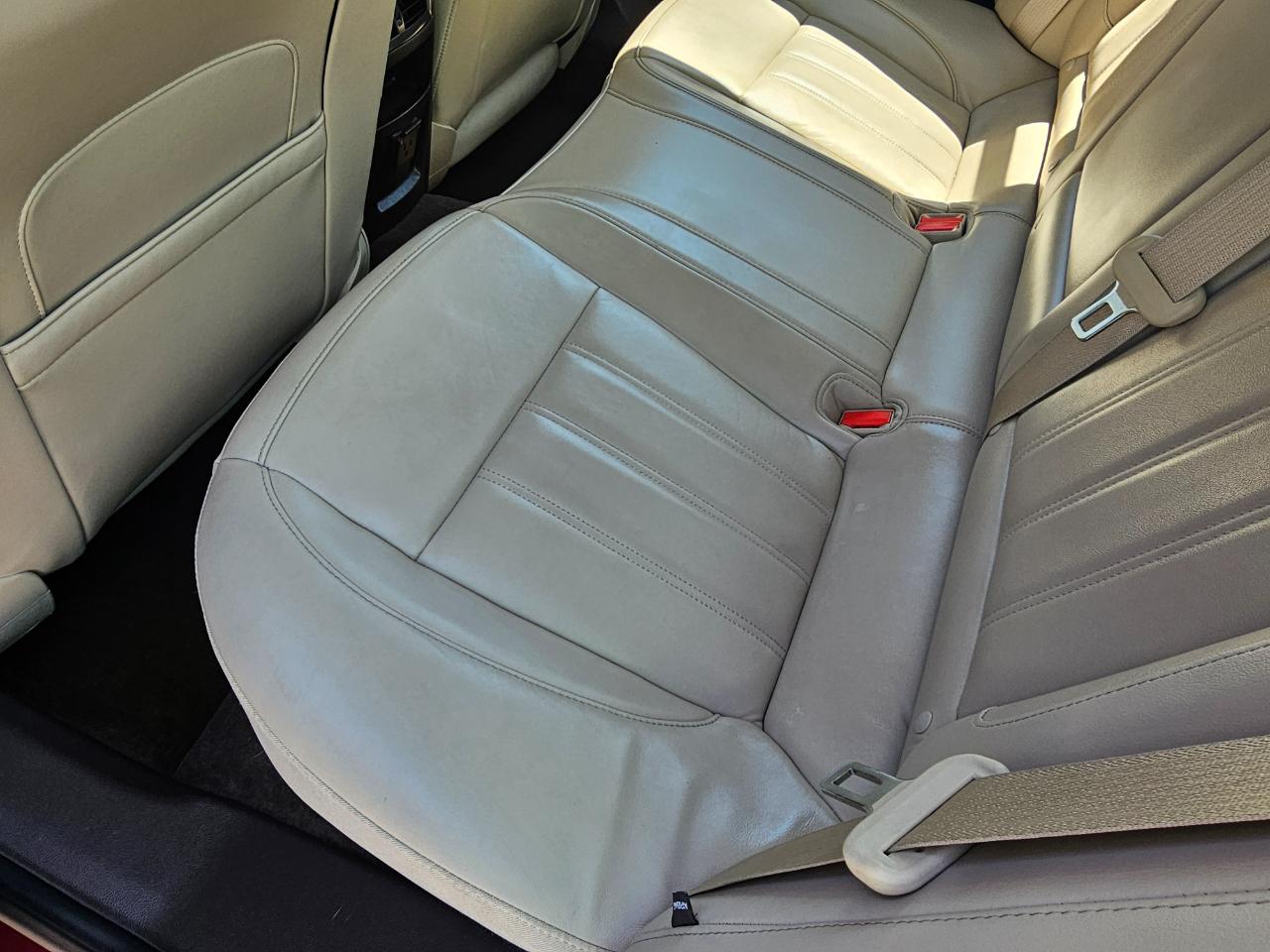Buick Regal 4dr Sdn Premium II FWD 2016