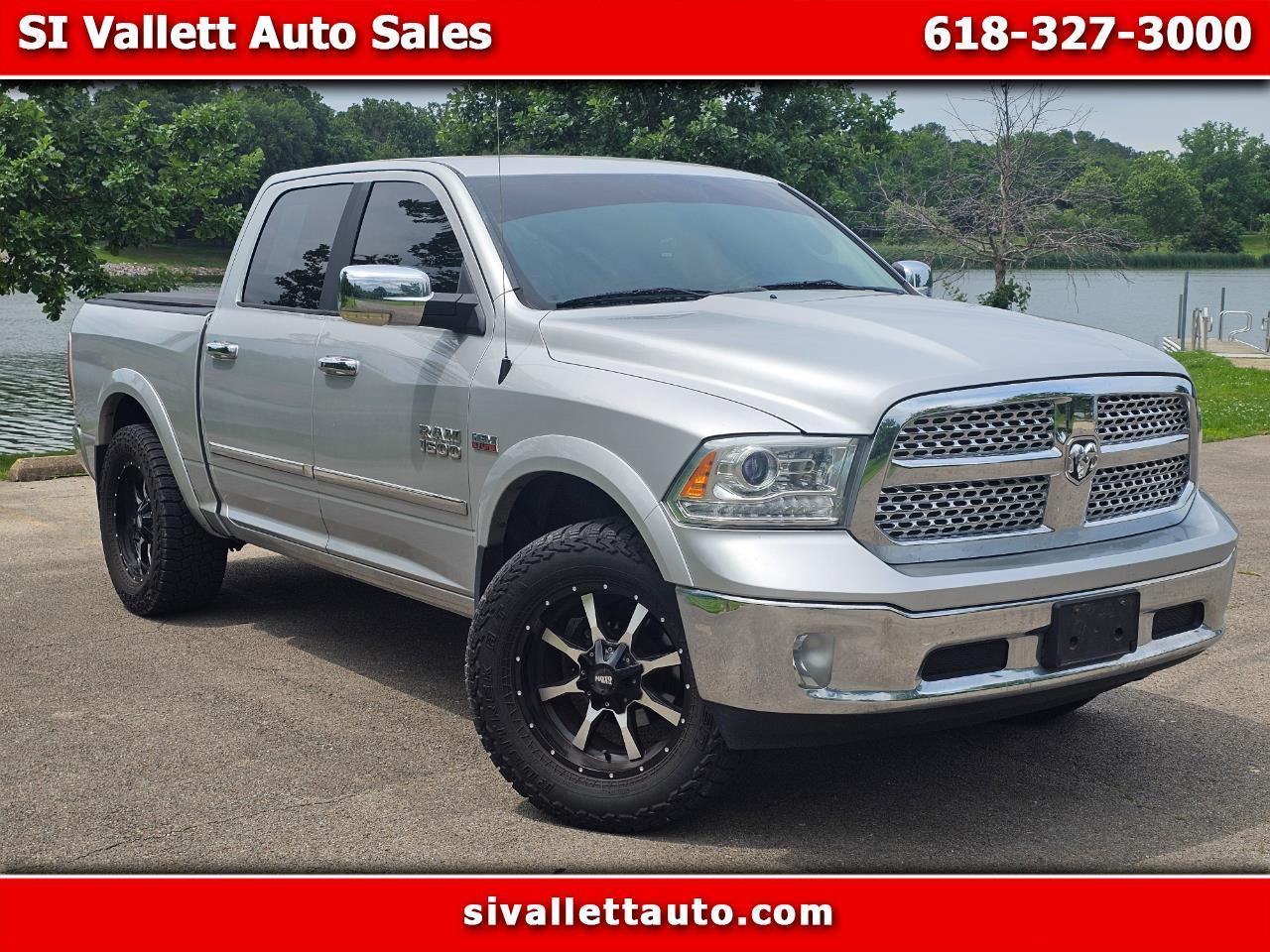 2017 RAM 1500 Laramie 4x4 Crew Cab 5'7" Box