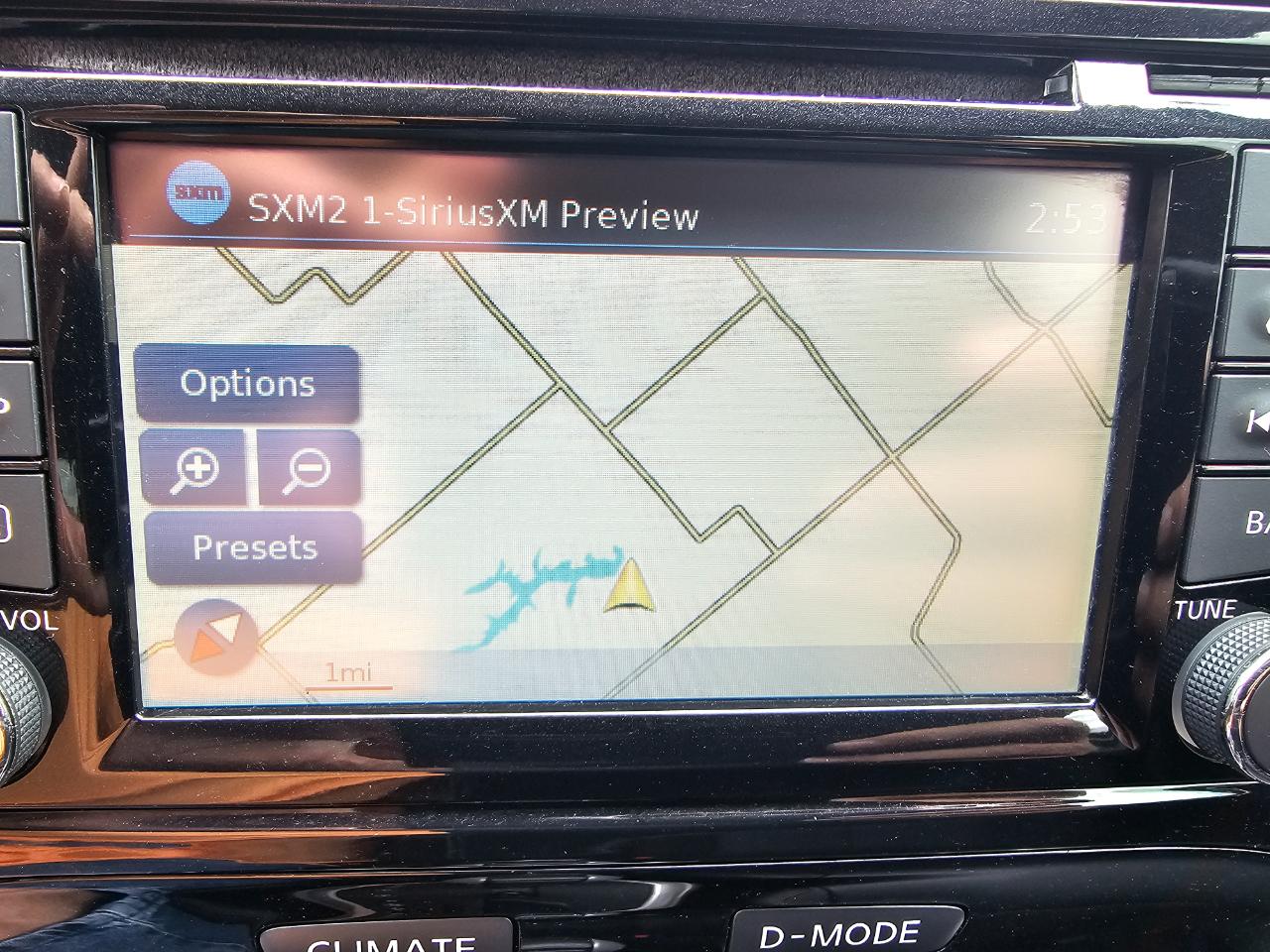 Nissan Juke FWD SL 2017