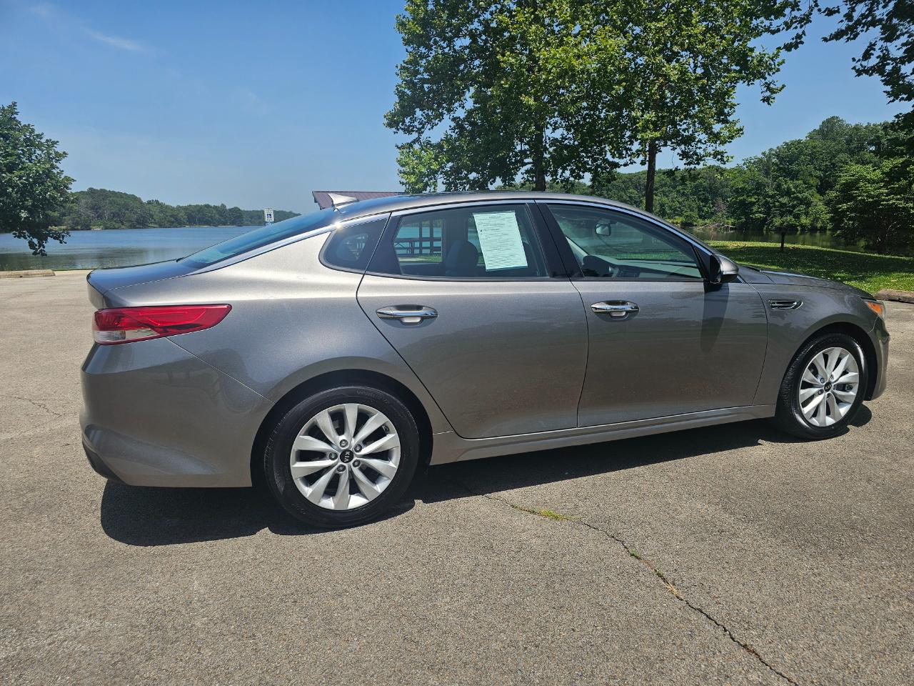 Kia Optima 4dr Sdn EX 2016