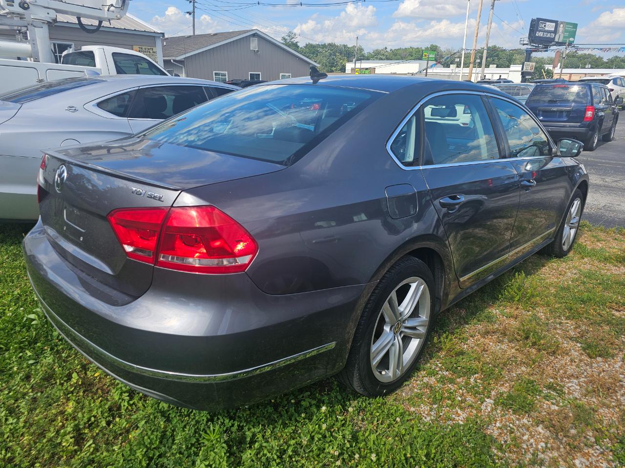 Volkswagen Passat 4dr Sdn 2.0L DSG TDI SEL Premium 2014