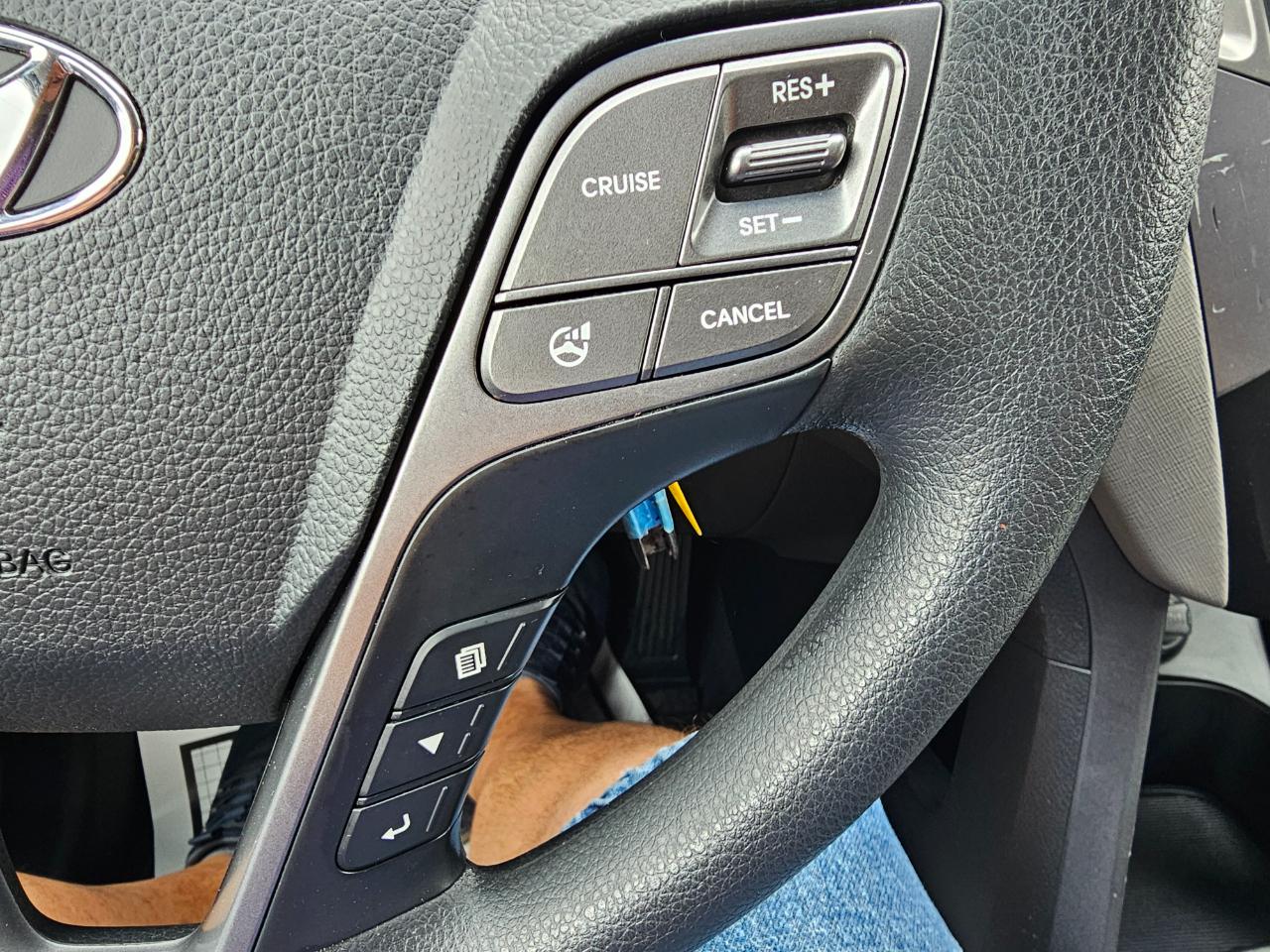 Hyundai Santa Fe Sport FWD 4dr 2.4 2014