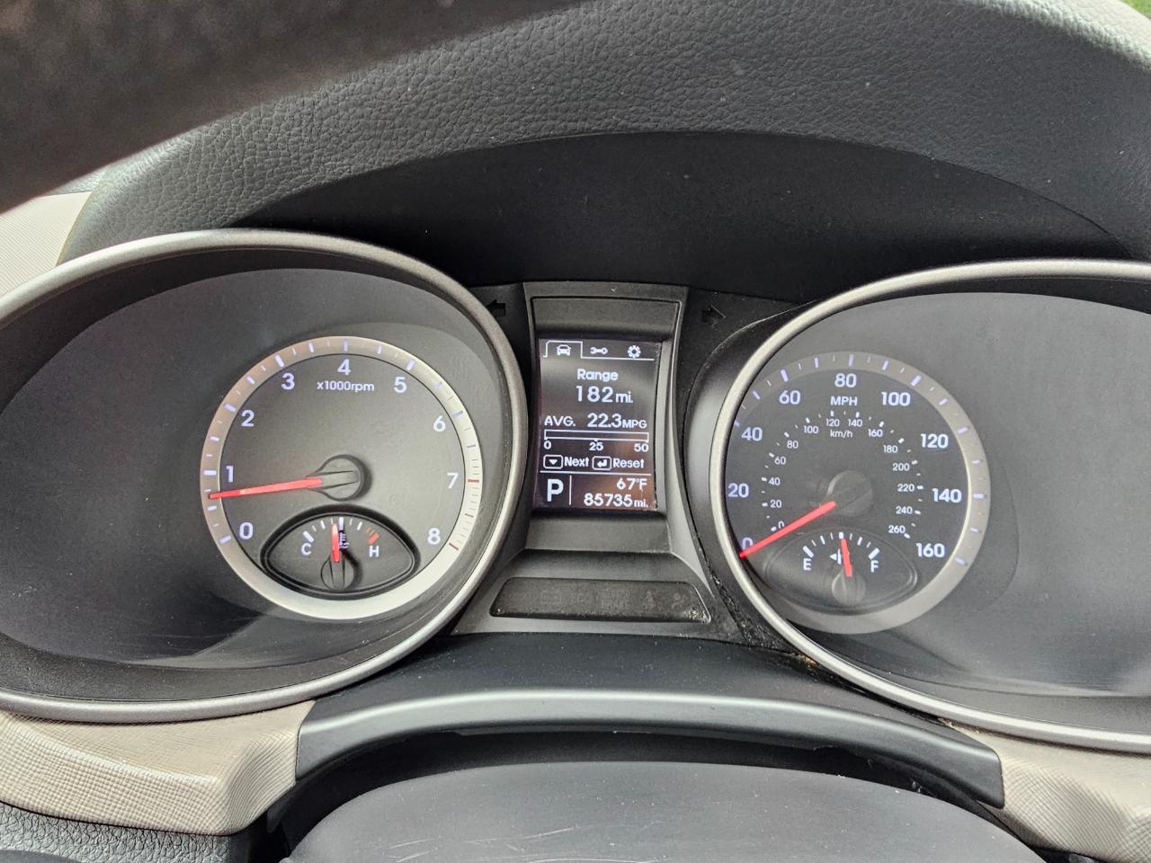 Hyundai Santa Fe Sport FWD 4dr 2.4 2014