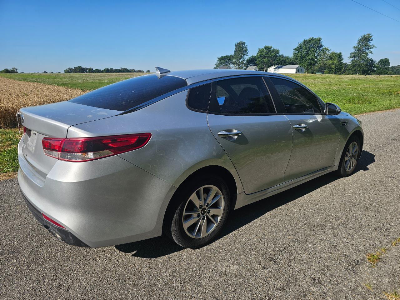 Kia Optima 4dr Sdn LX 2016