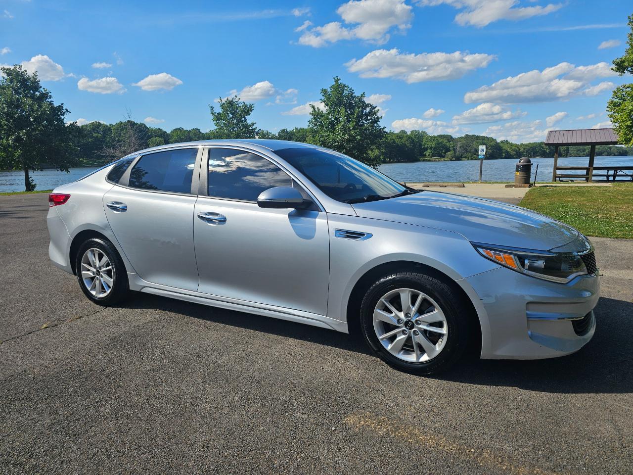 Kia Optima 4dr Sdn LX 2016