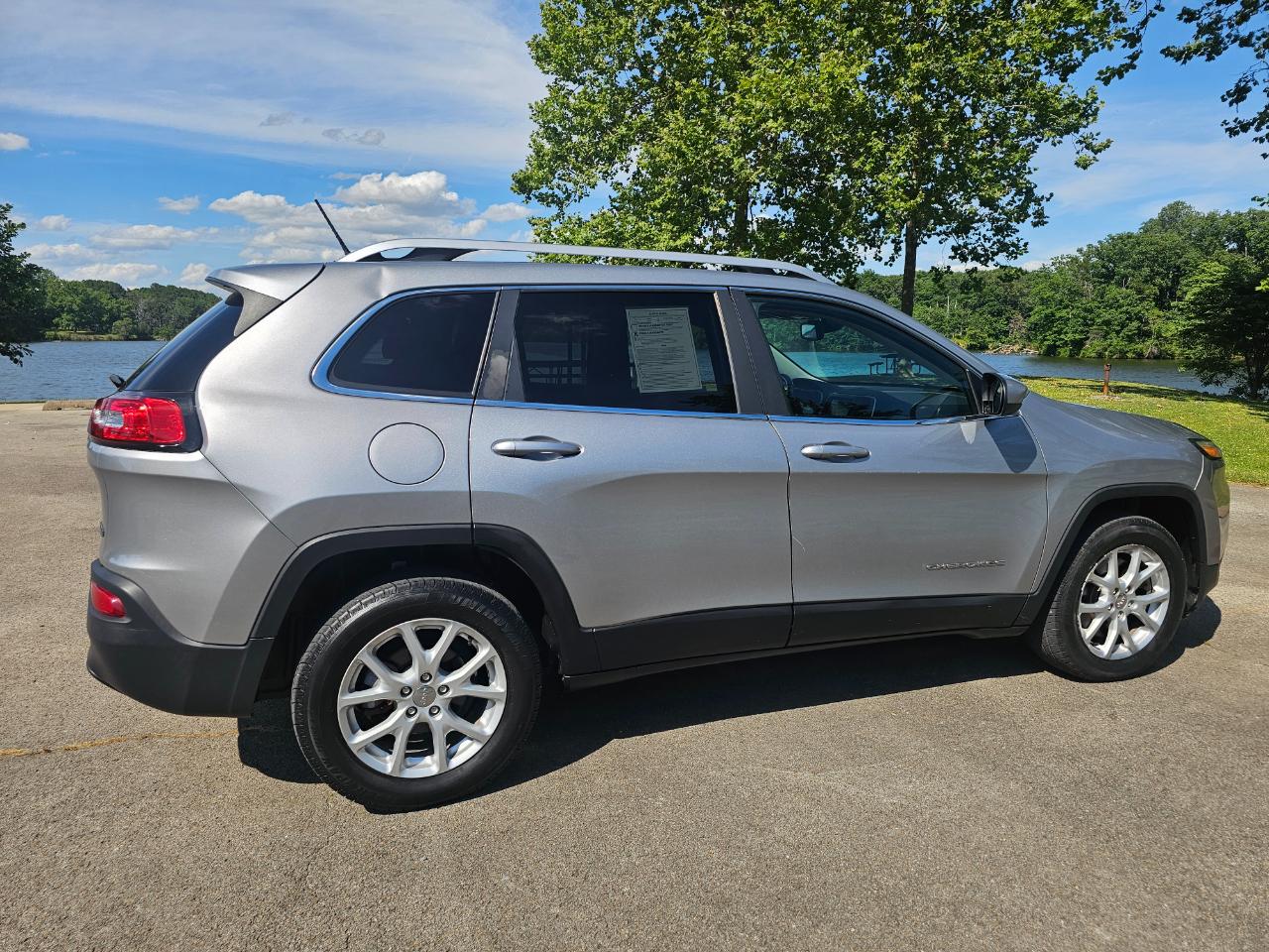 Jeep Cherokee FWD 4dr Latitude 2014