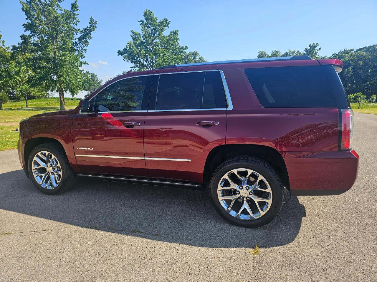 GMC Yukon 4WD 4dr Denali 2017