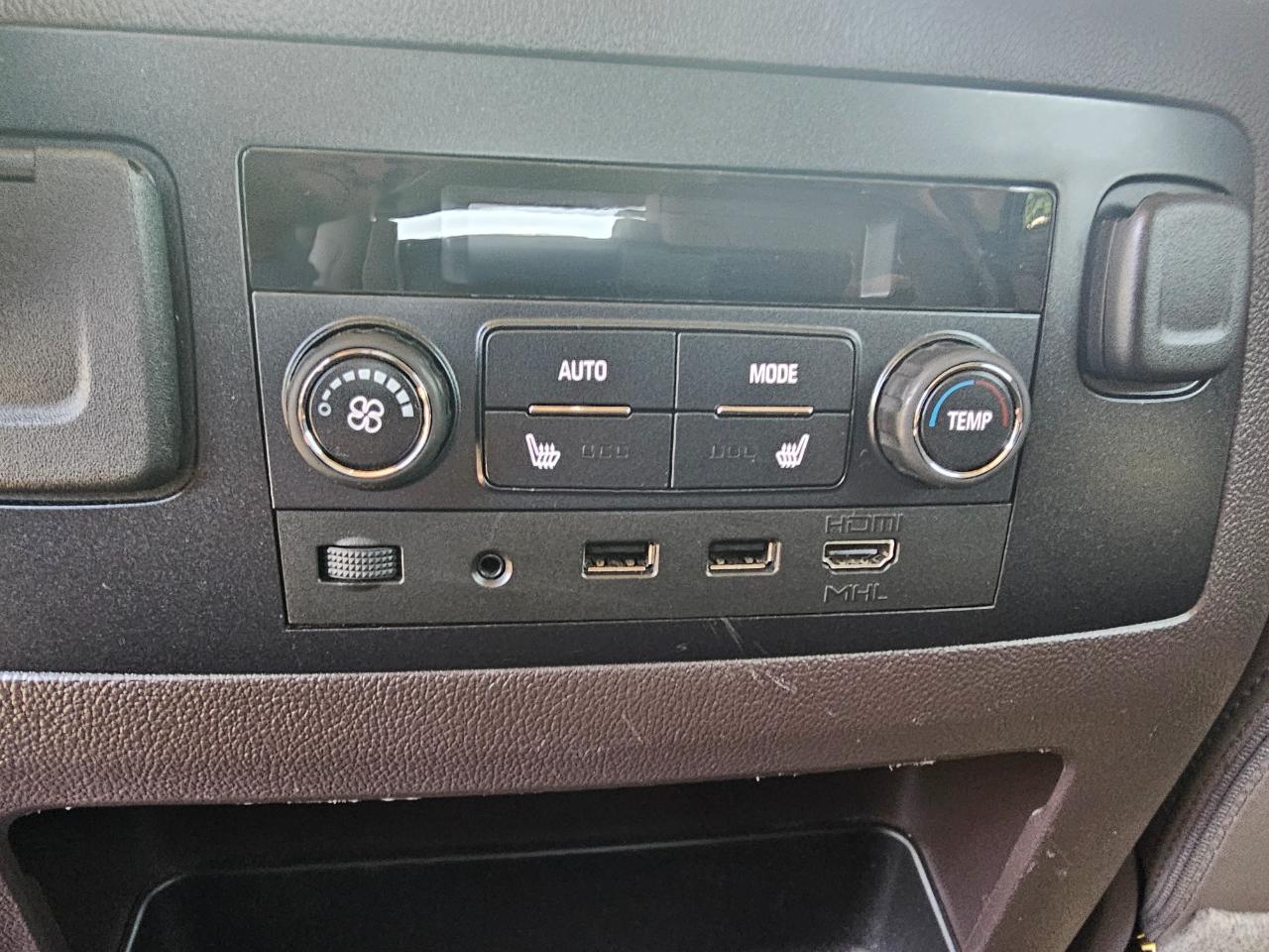 GMC Yukon 4WD 4dr Denali 2017