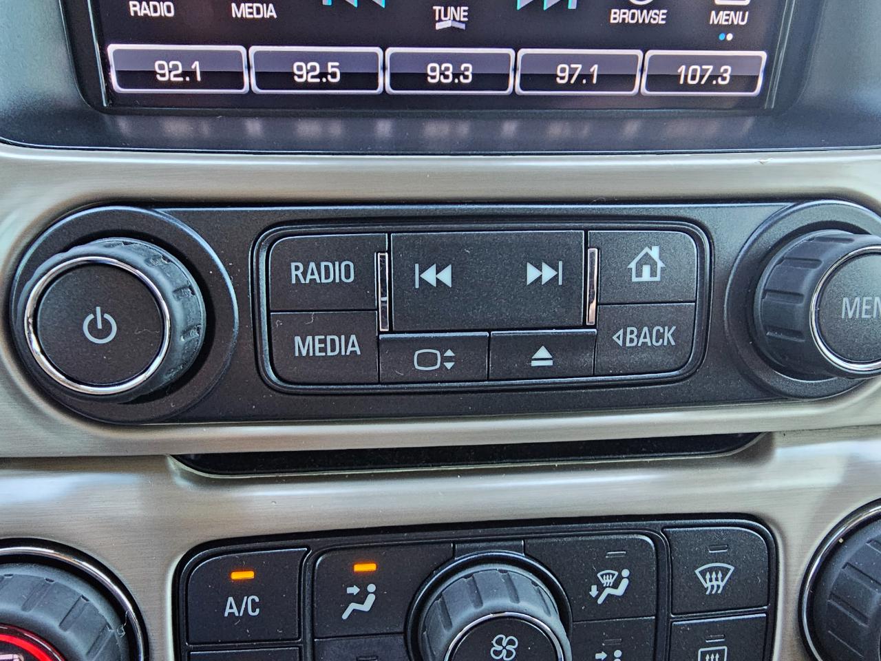 GMC Yukon 4WD 4dr Denali 2017