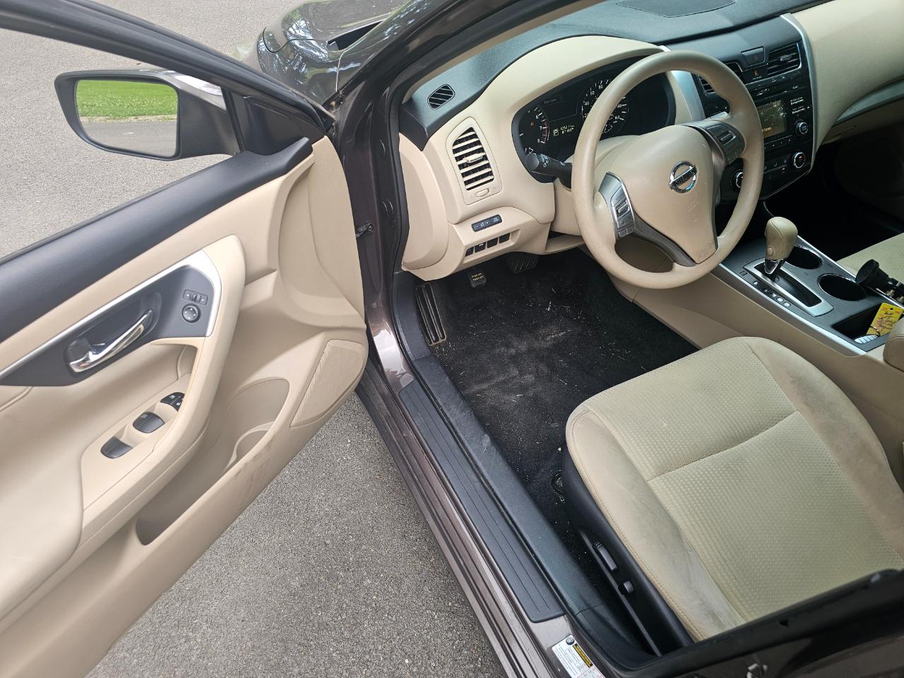 Nissan Altima 4dr Sdn I4 2.5 S 2015