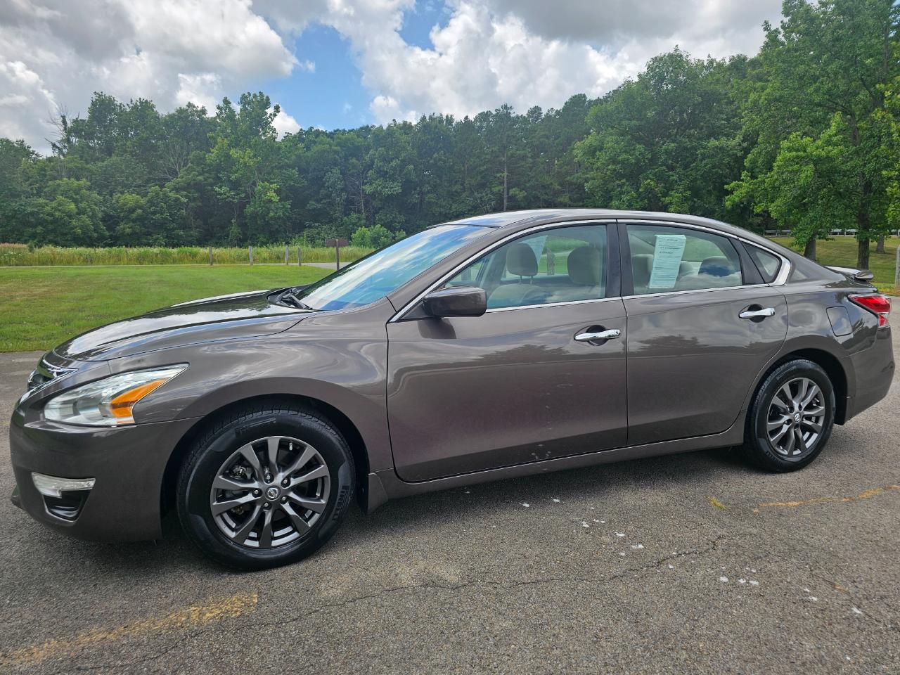 Nissan Altima 4dr Sdn I4 2.5 S 2015