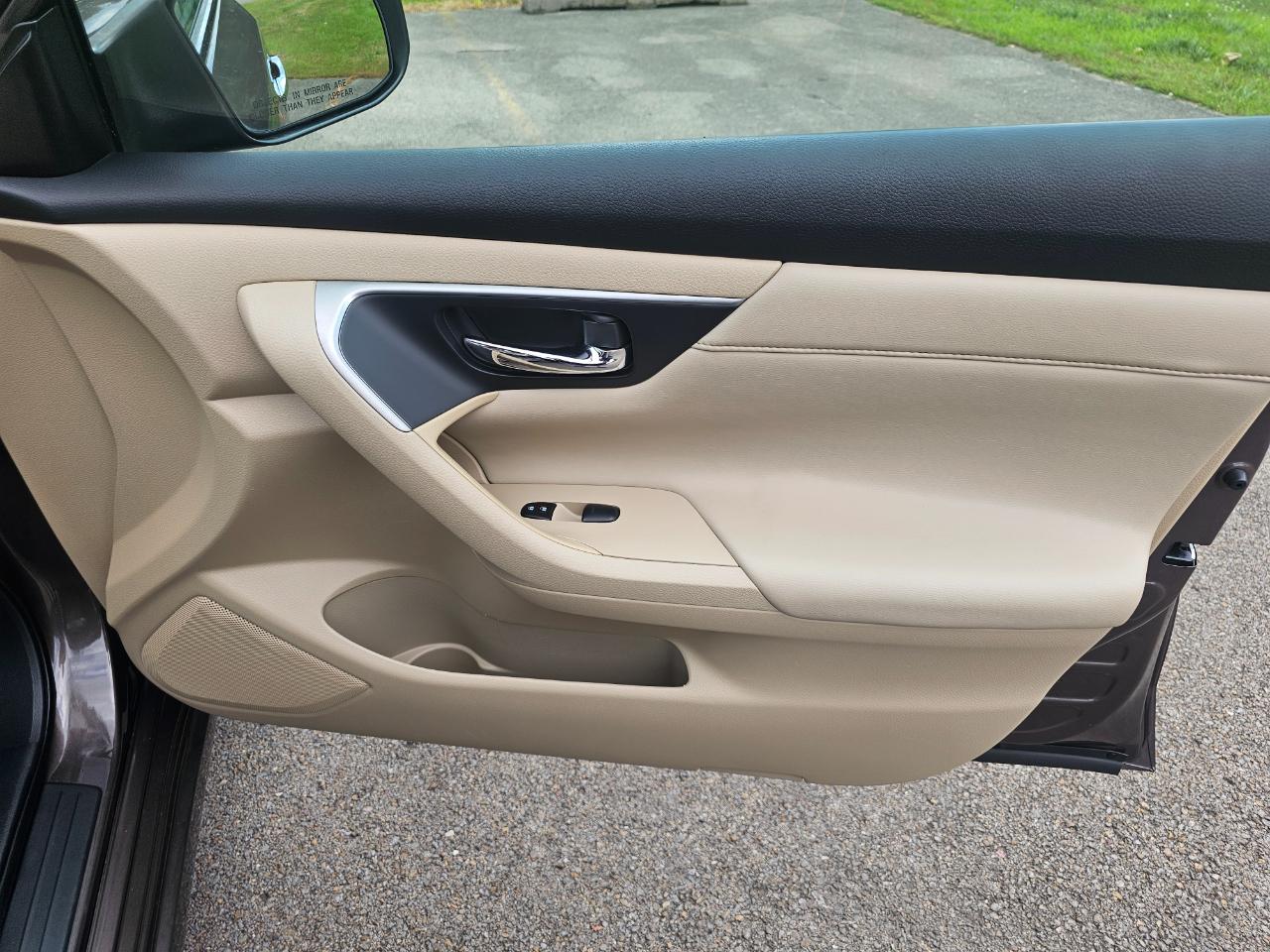 Nissan Altima 4dr Sdn I4 2.5 S 2015