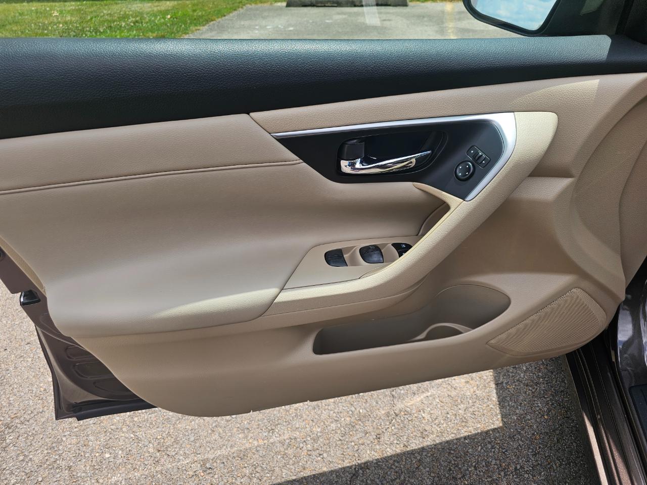 Nissan Altima 4dr Sdn I4 2.5 S 2015
