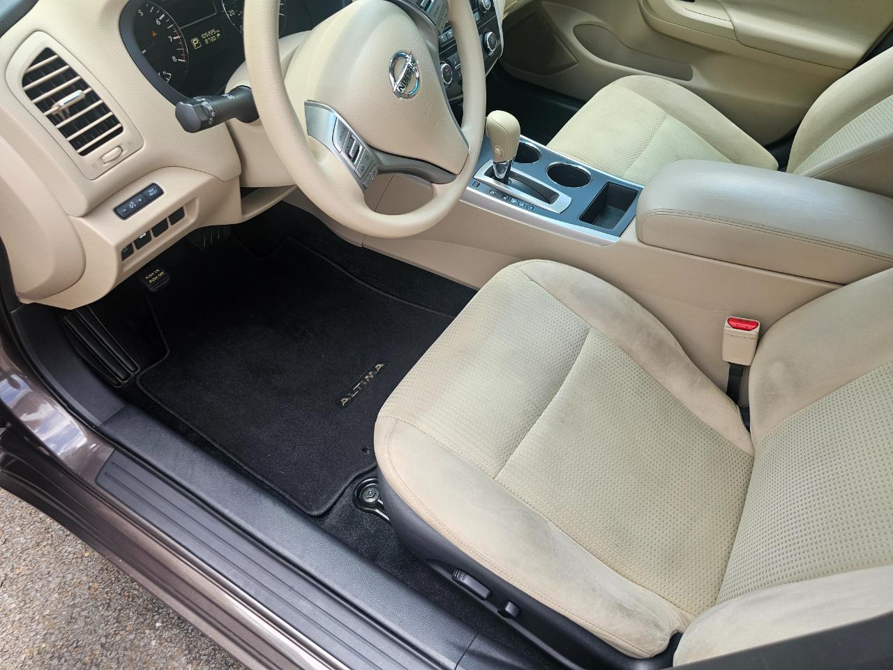 Nissan Altima 4dr Sdn I4 2.5 S 2015