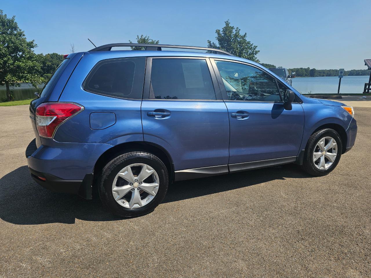 Subaru Forester 4dr CVT 2.5i PZEV 2015