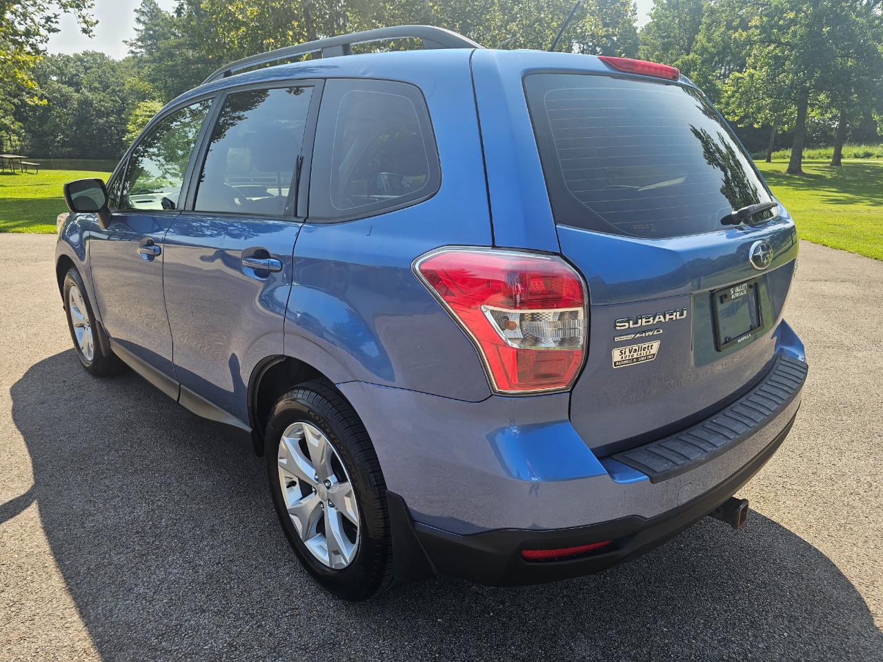 Subaru Forester 4dr CVT 2.5i PZEV 2015